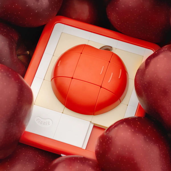Apple – 3D Sliding Puzzle